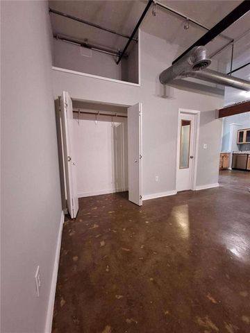 172 Haynes Street UNIT 213, Atlanta, GA 30313