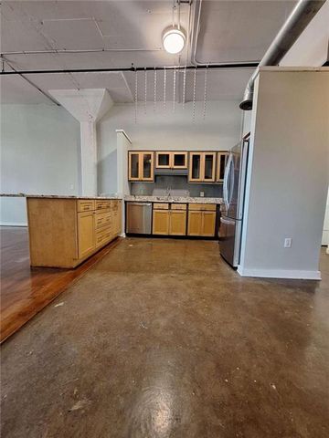 172 Haynes Street UNIT 213, Atlanta, GA 30313