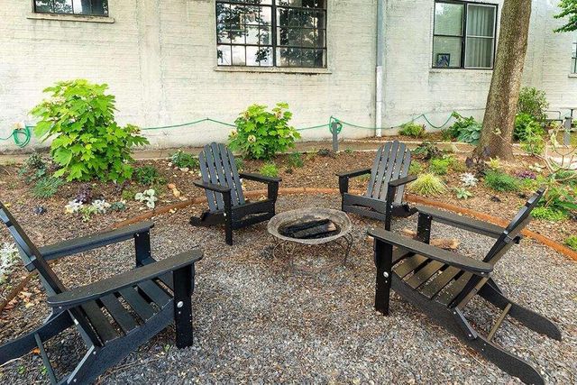 172 Haynes Street UNIT 213, Atlanta, GA 30313