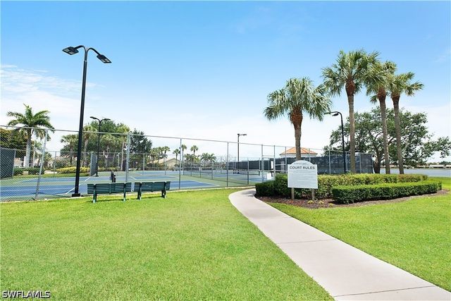 7791 Esmeralda WAY 203, Naples, FL 34109