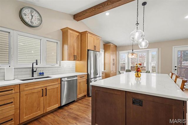 10152 Morgan Ridge Drive, Affton, MO 63123