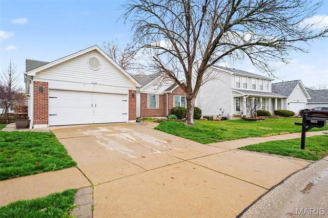 10152 Morgan Ridge Drive, Affton, MO 63123