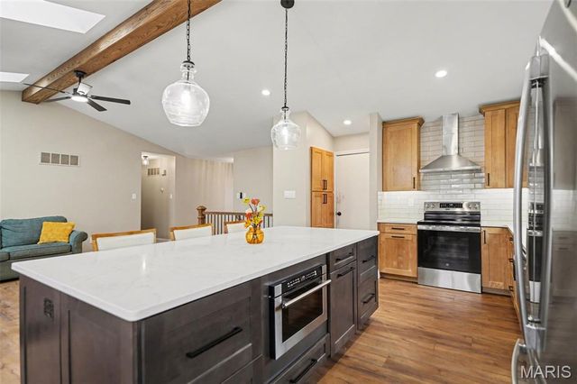 10152 Morgan Ridge Drive, Affton, MO 63123