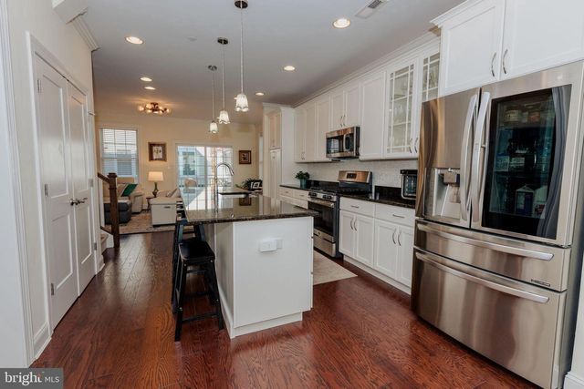 634 W END WALK, Media, PA 19063