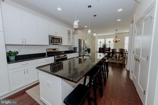 634 W END WALK, Media, PA 19063