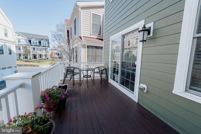 634 W END WALK, Media, PA 19063