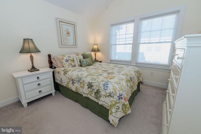 634 W END WALK, Media, PA 19063