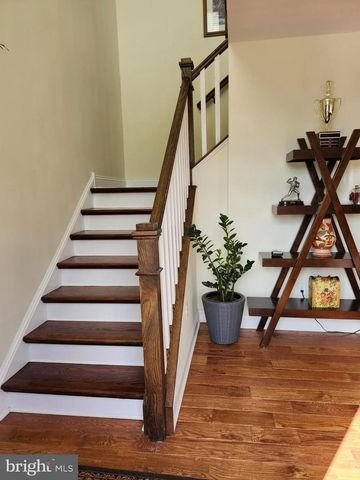 634 W END WALK, Media, PA 19063