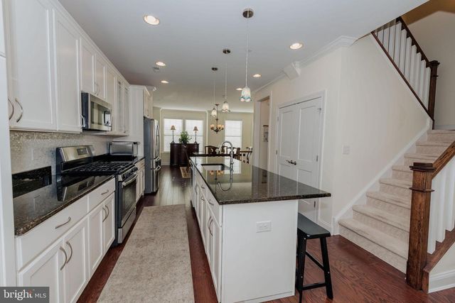 634 W END WALK, Media, PA 19063