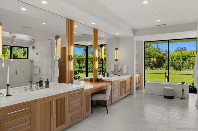 16345 47 Los Arboles, Rancho Santa Fe, CA 92067