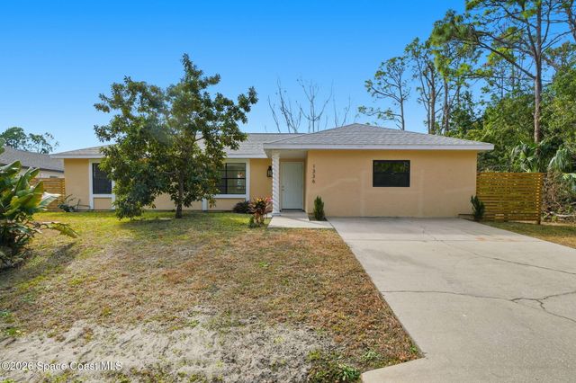 1336 Gingold Street NW, Palm Bay, FL 32907