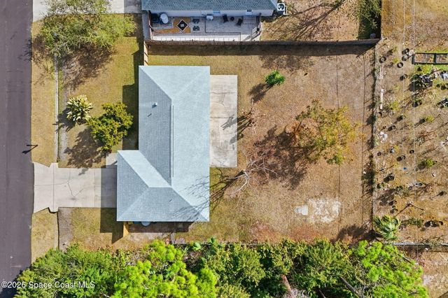 1336 Gingold Street NW, Palm Bay, FL 32907