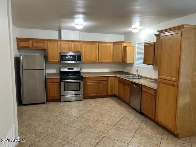 1746 W THOMAS Road, Phoenix, AZ 85015