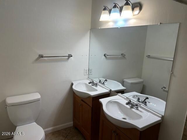 1746 W THOMAS Road, Phoenix, AZ 85015