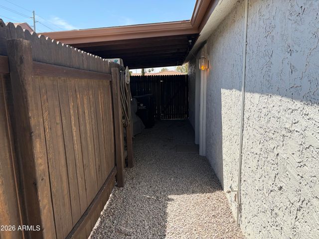 1746 W THOMAS Road, Phoenix, AZ 85015
