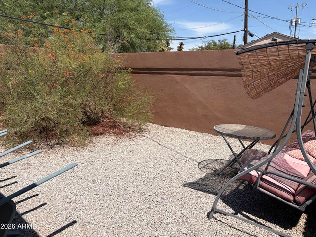 1746 W THOMAS Road, Phoenix, AZ 85015