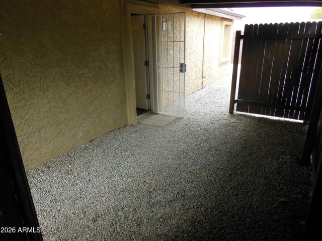 1746 W THOMAS Road, Phoenix, AZ 85015