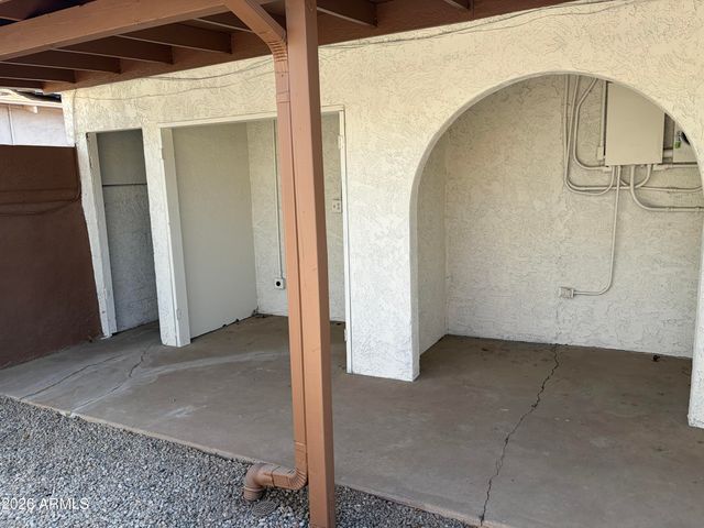 1746 W THOMAS Road, Phoenix, AZ 85015