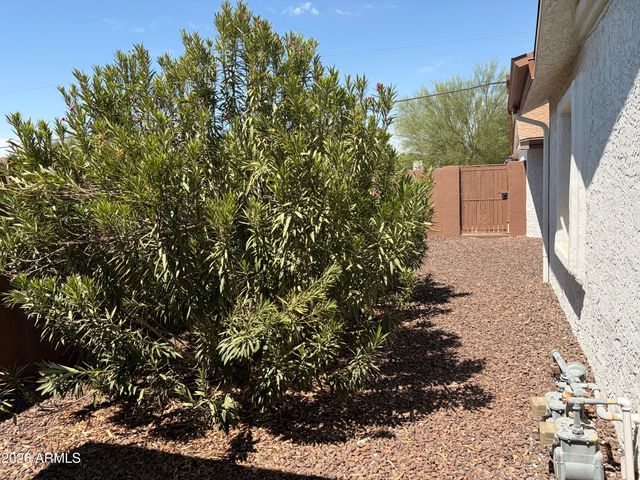 1746 W THOMAS Road, Phoenix, AZ 85015