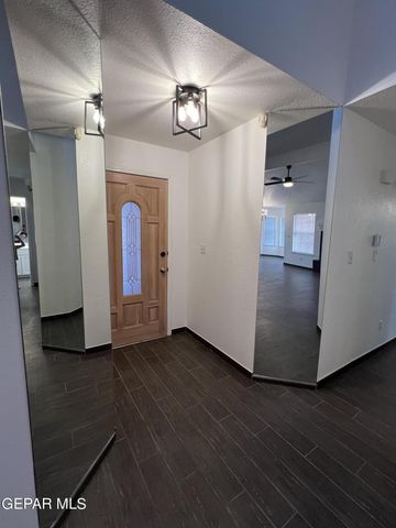 7115 OVAL ROCK Drive, El Paso, TX 79912