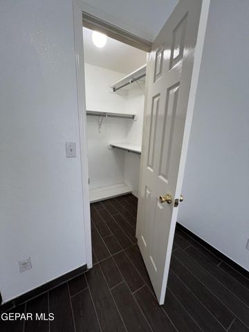 7115 OVAL ROCK Drive, El Paso, TX 79912