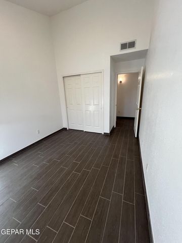 7115 OVAL ROCK Drive, El Paso, TX 79912