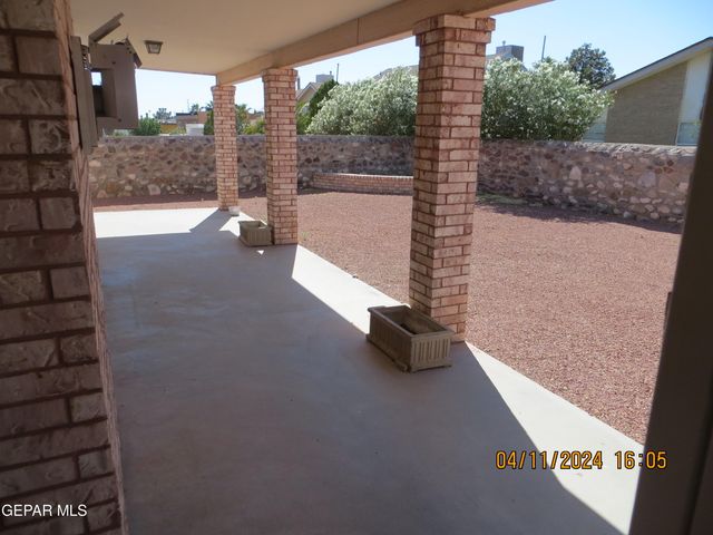 7115 OVAL ROCK Drive, El Paso, TX 79912