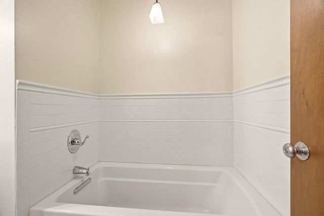 4908 E 50th Ave, Spokane, WA 99223