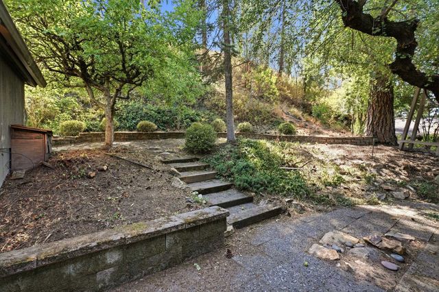 4908 E 50th Ave, Spokane, WA 99223