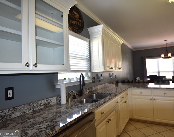 203 Fosters Green, Macon, GA 31220