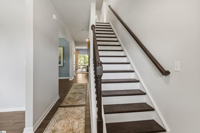 712 Stoughton Drive, Fountain Inn, SC 29644