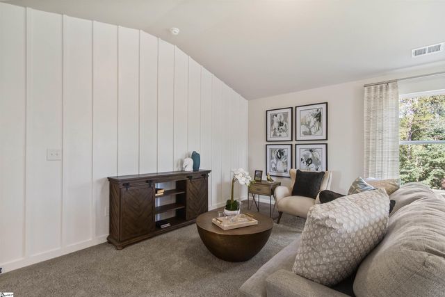 712 Stoughton Drive, Fountain Inn, SC 29644