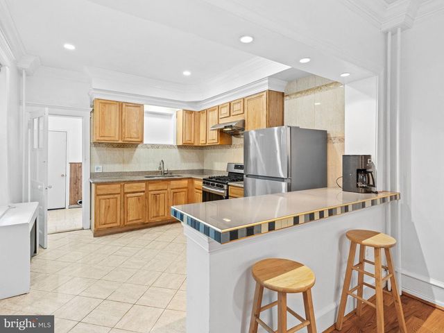 2242 MOORE ST, Philadelphia, PA 19145