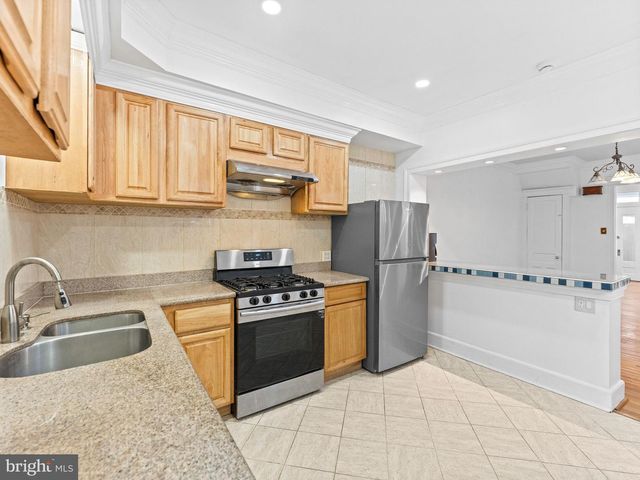 2242 MOORE ST, Philadelphia, PA 19145