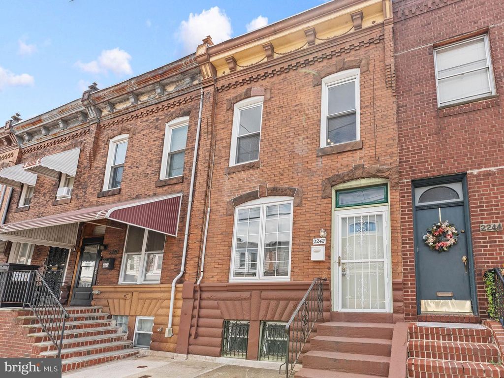 2242 MOORE ST, Philadelphia, PA 19145