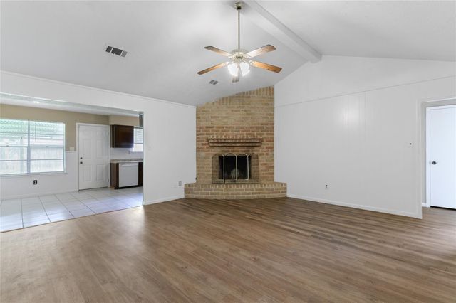 10427 Huntington Place Drive, Houston, TX 77099