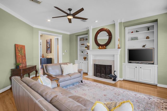 2215 Shade Crest Drive, Richmond, TX 77406