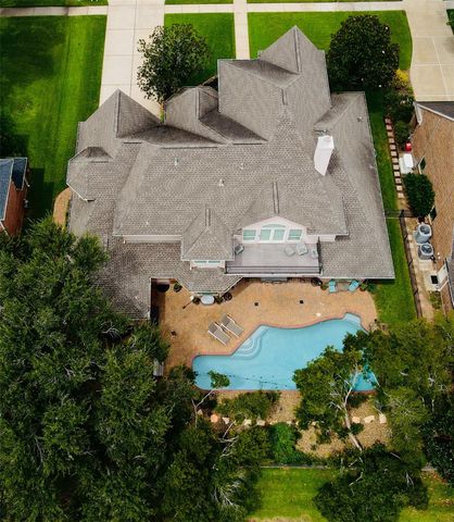 2215 Shade Crest Drive, Richmond, TX 77406