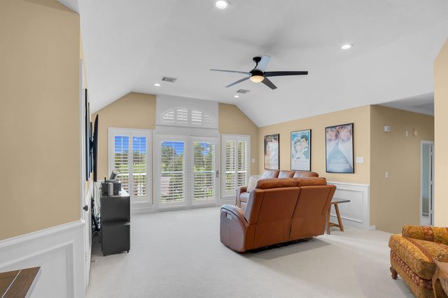 2215 Shade Crest Drive, Richmond, TX 77406