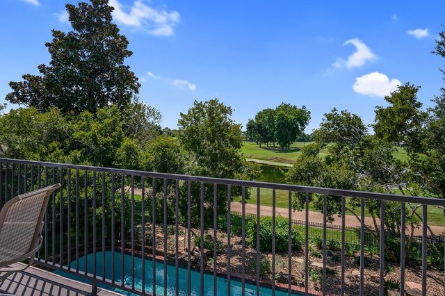 2215 Shade Crest Drive, Richmond, TX 77406