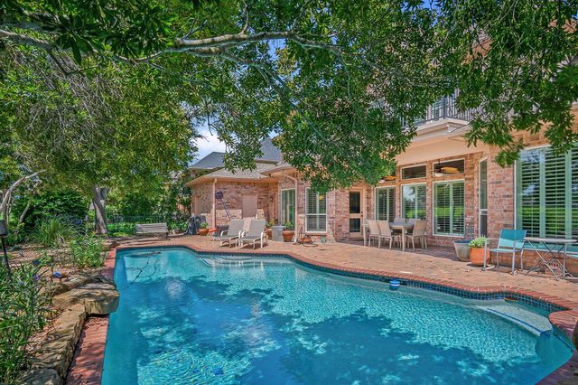 2215 Shade Crest Drive, Richmond, TX 77406