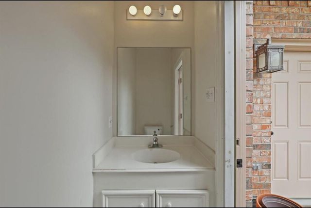 2215 Shade Crest Drive, Richmond, TX 77406