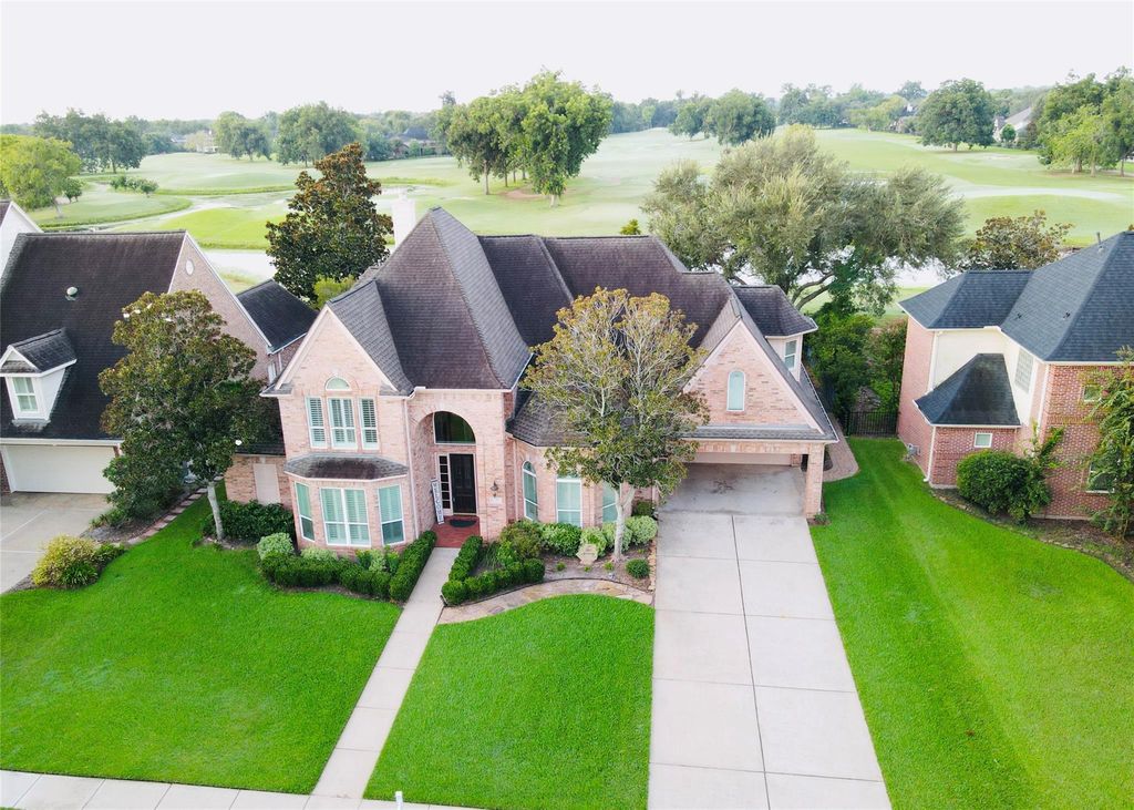 2215 Shade Crest Drive, Richmond, TX 77406