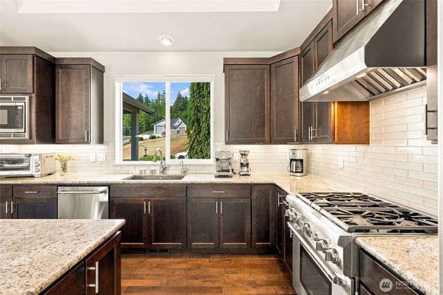 10929 204th Avenue SE, Snohomish, WA 98290