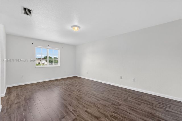 1805 NW 78th Way, Pembroke Pines, FL 33024