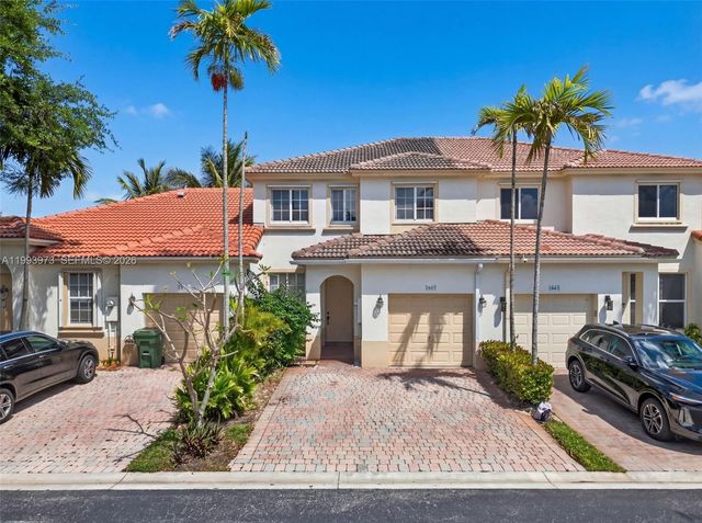 1805 NW 78th Way, Pembroke Pines, FL 33024