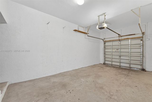 1805 NW 78th Way, Pembroke Pines, FL 33024