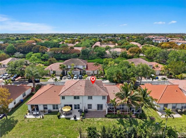 1805 NW 78th Way, Pembroke Pines, FL 33024