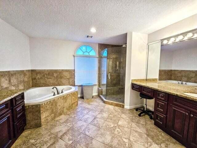 1225 Avondale Lane, West Palm Beach, FL 33409