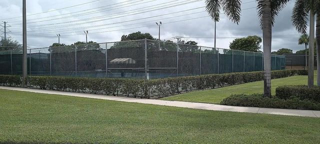 1225 Avondale Lane, West Palm Beach, FL 33409